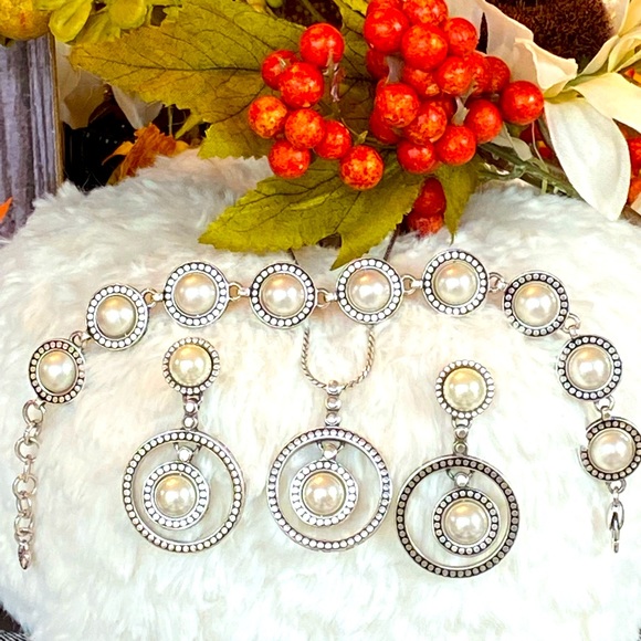 Brighton Jewelry - Brighton MOON SHADOW PEARL SILVER Circle Halo Necklace Bracelet Earrings Jewelry
